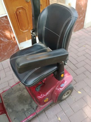 Scooter Eléctrica 3 Ruedas Roja