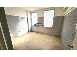 Oficina en venta en Casco Antiguo - Centro en Badajoz