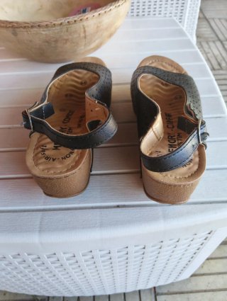 Sandali donna neri e beige