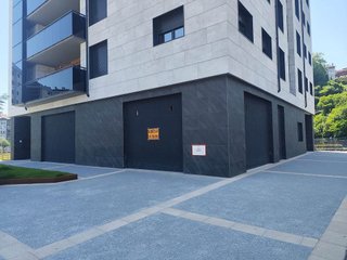 Local comercial en alquiler en Iztieta - Olibet en Errenteria