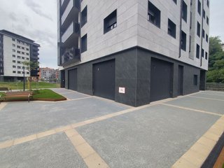 Local comercial en alquiler en Iztieta - Olibet en Errenteria
