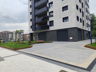 Local comercial en alquiler en Iztieta - Olibet en Errenteria