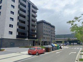 Local comercial en alquiler en Iztieta - Olibet en Errenteria