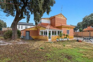 Casa en venta en El Clavín-Valdeluz en Guadalajara