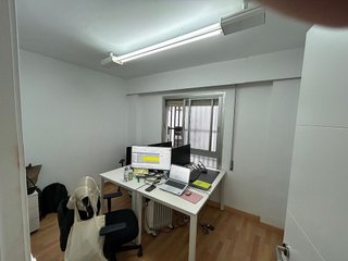 Oficina en alquiler en Avda de Madrid - Pº de la Estación en Jaén
