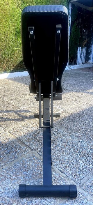 Banco de pesas y mancuernas gimnasio