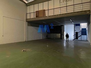 Nave industrial en alquiler en Reyes Católicos en Alcalá de Henares