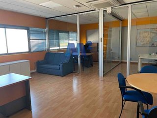 Nave industrial en alquiler en Reyes Católicos en Alcalá de Henares