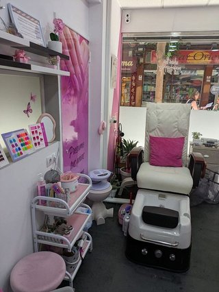 Local comercial en alquiler en La Almozara en Zaragoza