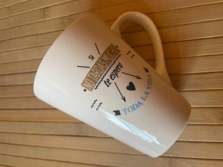 Taza con mensaje romántico y caja