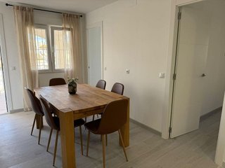 Casa pareada en venta en Playa de los Locos en Torrevieja