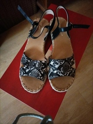 Sandalias Espadrille Serpiente