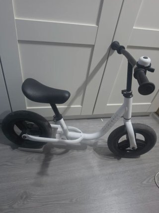 Bicicleta senza pedali per bambini bianca