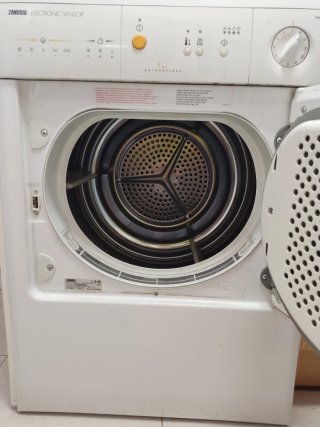 Secadora Zanussi TDE 4224