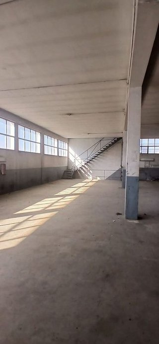 Nave industrial en venta en Álora