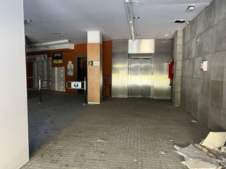 Local comercial en alquiler en Alcover