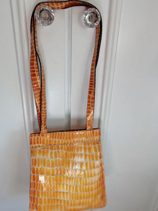 Borsa Balenciaga Gialla in Effetto Coccodrillo
