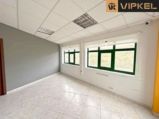 Oficina en alquiler en Mesoiro en Coruña (A)