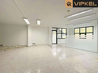 Oficina en alquiler en Mesoiro en Coruña (A)