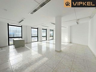 Oficina en alquiler en Mesoiro en Coruña (A)