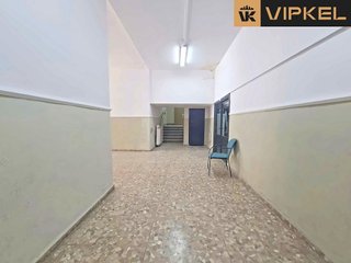 Local comercial en alquiler en Ensanche Centro - Puerto en Málaga