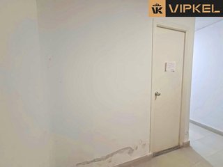 Local comercial en alquiler en Ensanche Centro - Puerto en Málaga