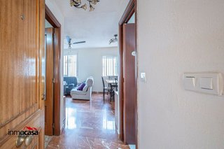 Casa adosada en venta en Residencial Triana - Barrio Alto en Gabias (Las)