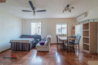 Casa adosada en venta en Residencial Triana - Barrio Alto en Gabias (Las)