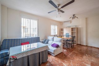 Casa adosada en venta en Residencial Triana - Barrio Alto en Gabias (Las)