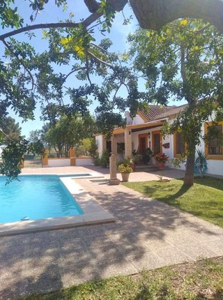 Cortijo en venta en Morón de la Frontera