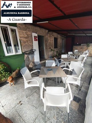 Chalet en venta en Ponteareas