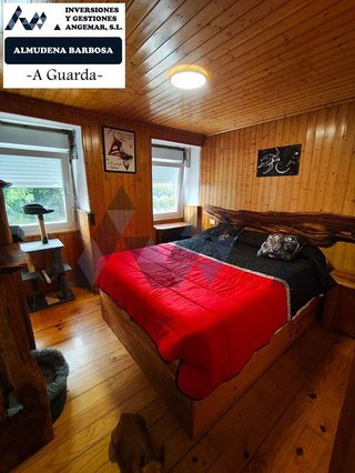 Chalet en venta en Ponteareas