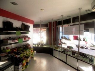 Local comercial en alquiler en Corrales de Buelna (Los)