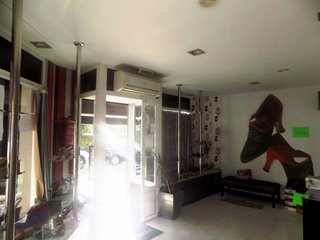 Local comercial en alquiler en Corrales de Buelna (Los)