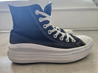 Converse plataforma negras