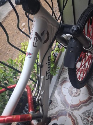 Bicicleta todo terreno BTWIN