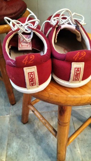 Pack 3 pares zapatillas Munich/Diesel/Nike 41/42.