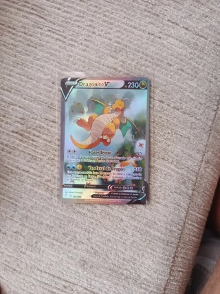Carta Pokémon Dragonite V 192/203