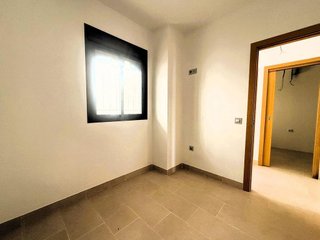 Piso en venta en Tocina