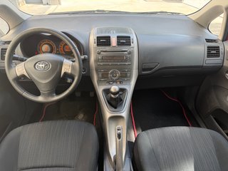 Toyota Auris 2.0 D4D 2007