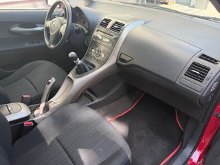 Toyota Auris 2.0 D4D 2007