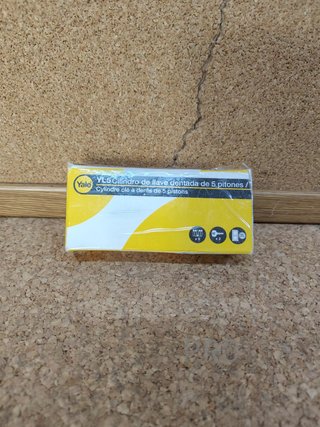 Cerradura 30x30 YALE