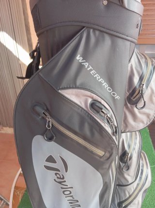 Bolsa Taylormade Waterproof para palos de golf