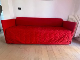 Divano letto 3 posti rosso - GRATIS