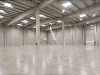 Nave industrial en alquiler en Sant Esteve Sesrovires