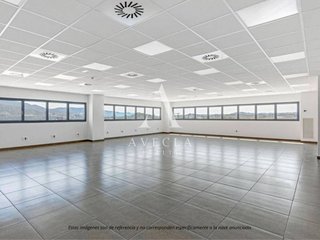 Nave industrial en alquiler en Sant Esteve Sesrovires