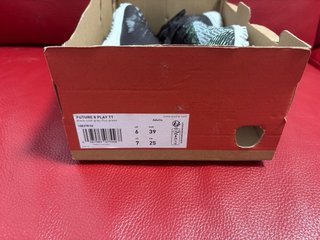 Scarpe Puma Calcetto Future8 Play 39/43
