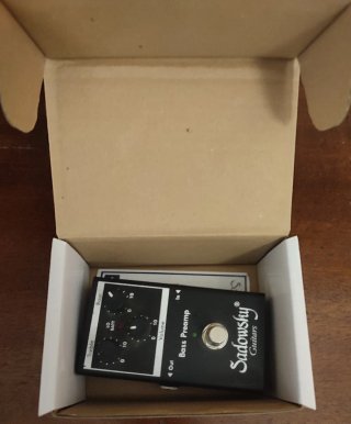 Sadowsky SBP-2 Bass Preamp Pedal