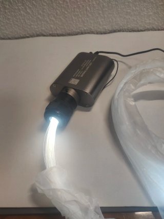 Fuente de luz LED para fibra óptica