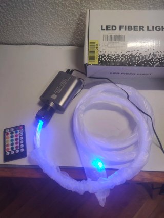 Fuente de luz LED para fibra óptica